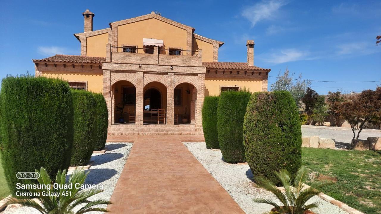 A Room In A Private Villa Torrellano Exterior photo